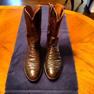 Lucchese ostrich quill boots 7 1/2
